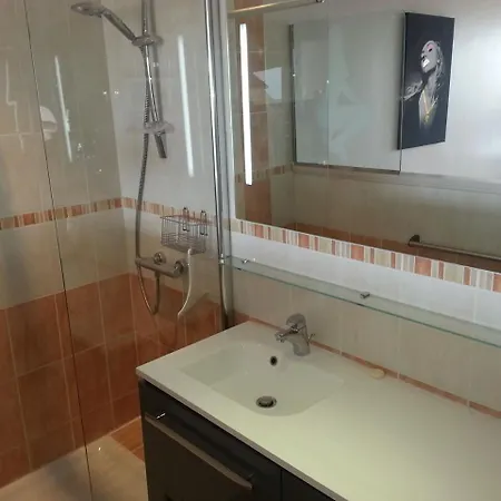 350 4 Pers Heliopolis Vue Apartment *