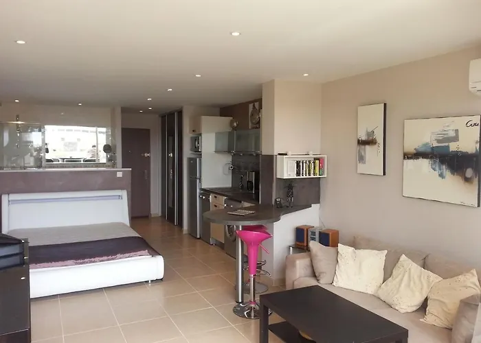 350 4 Pers Heliopolis Vue Apartment